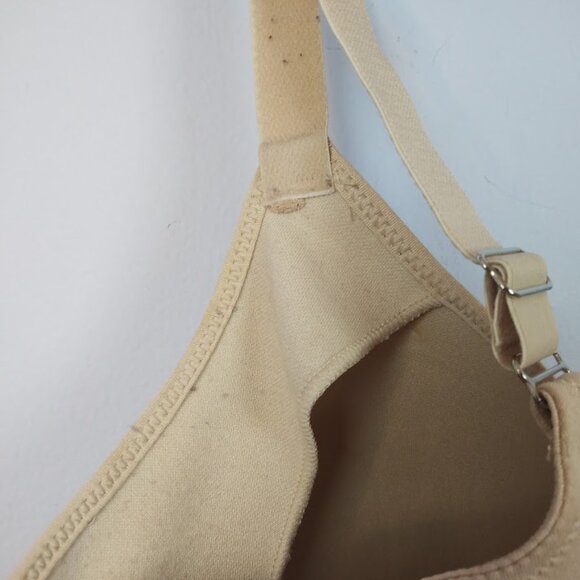 Barely Breezies Full Coverage T Shirt Bra 38DD Underwire Beige Nude Unpadded - Picture 9 of 15
